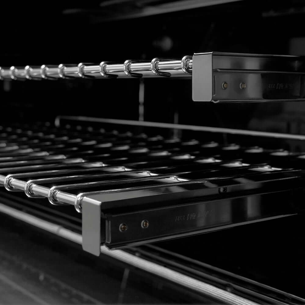 ZLINE 24 in. 2.8 cu. ft. Induction Range with a 4 Element Stove and Electric Oven in White Matte (RAINDS-WM-24)