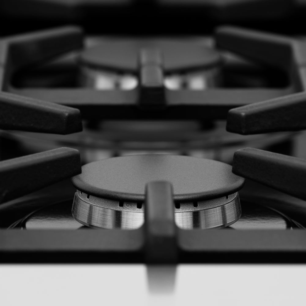 ZLINE 60 in. 7.4 cu. ft. Dual Fuel Range with Gas Stove and Electric Oven in Stainless Steel (RA60)