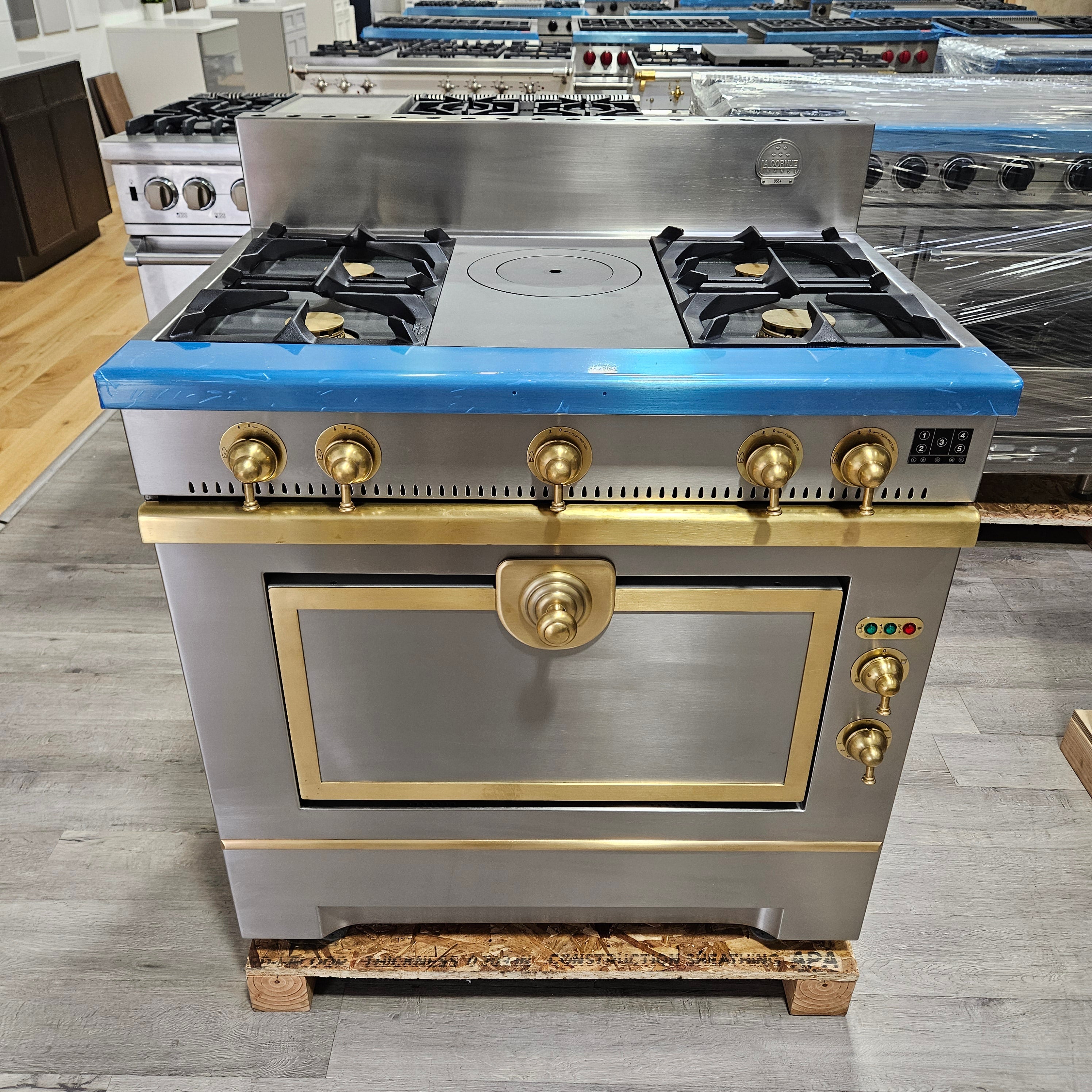 36” La Cornue Chef C36 Dual Fuel – Mid Atlantic Appliances & Kitchens