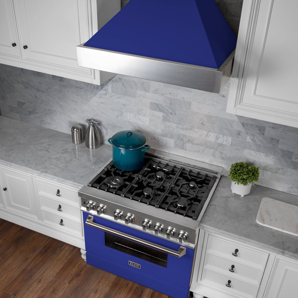 ZLINE Ducted Fingerprint Resistant Stainless Steel Range Hood with Blue Matte Shell (8654BM)