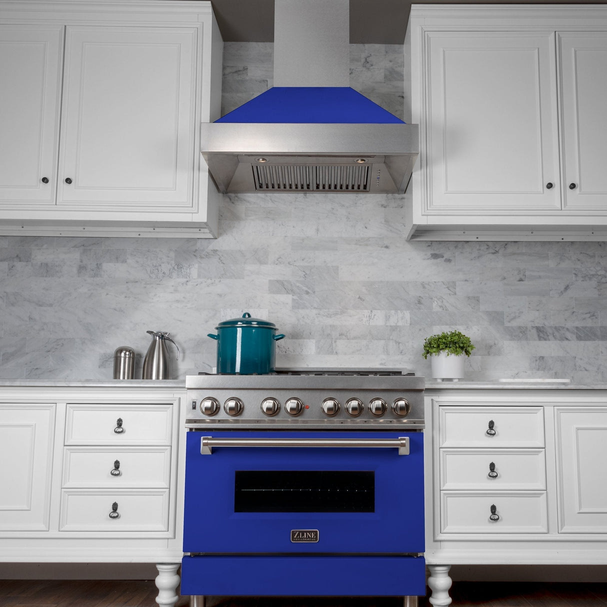 ZLINE Ducted Fingerprint Resistant Stainless Steel Range Hood with Blue Matte Shell (8654BM)